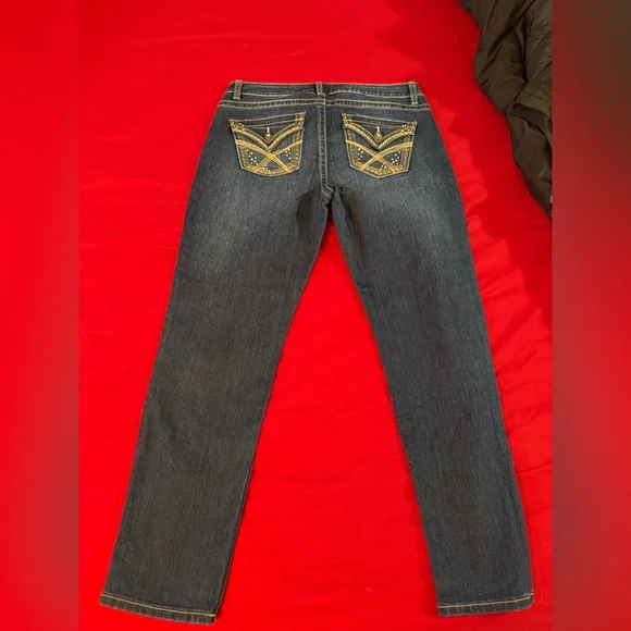 Apt. 9 Women's Classic Indigo Skinny Jeans - Picture 3 of 11